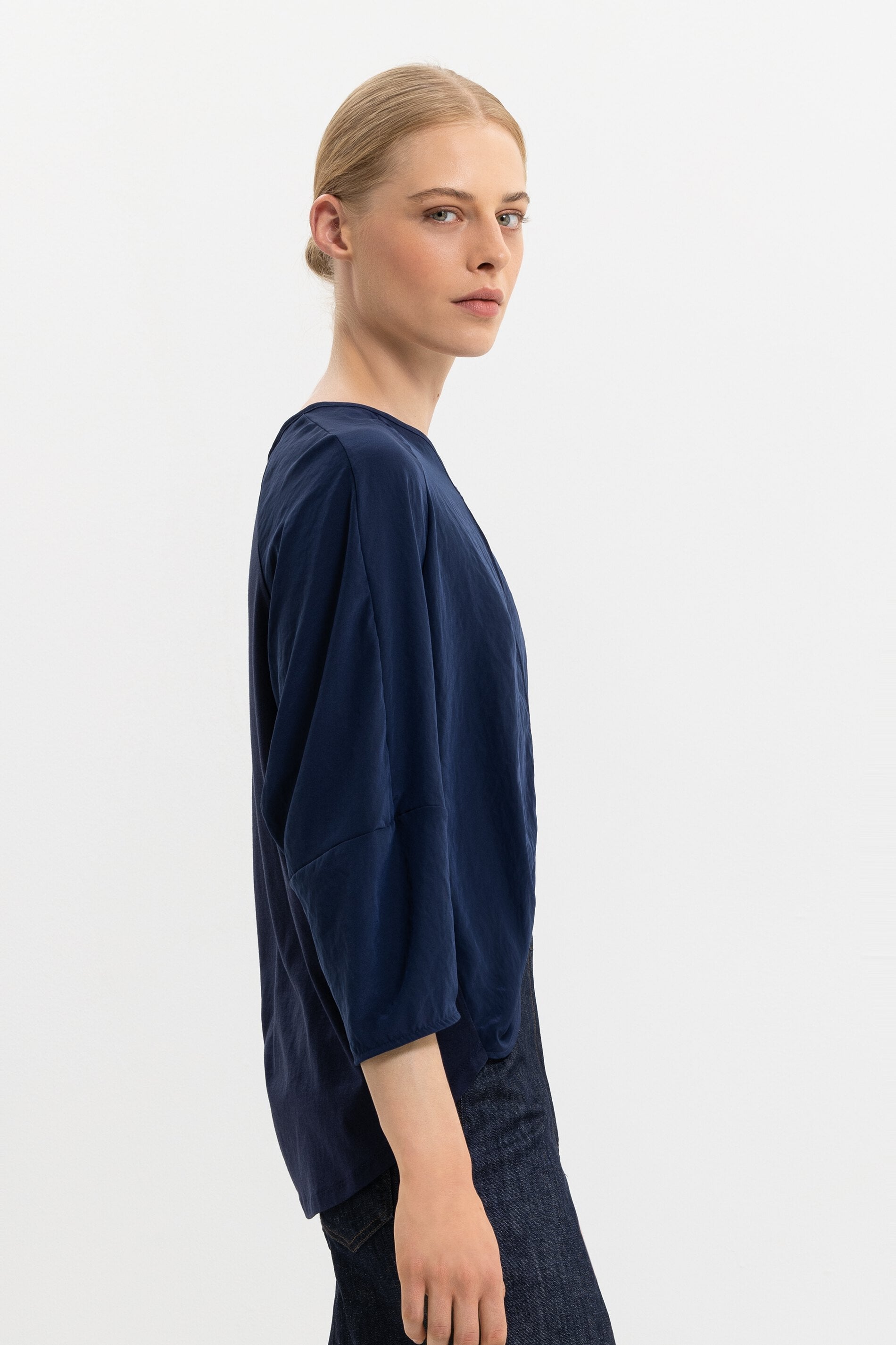 LUISA CERANO-OUTLET-SALE-Blusenshirt mit Rücken-Patch-Blusen-by-ARCHIVIST