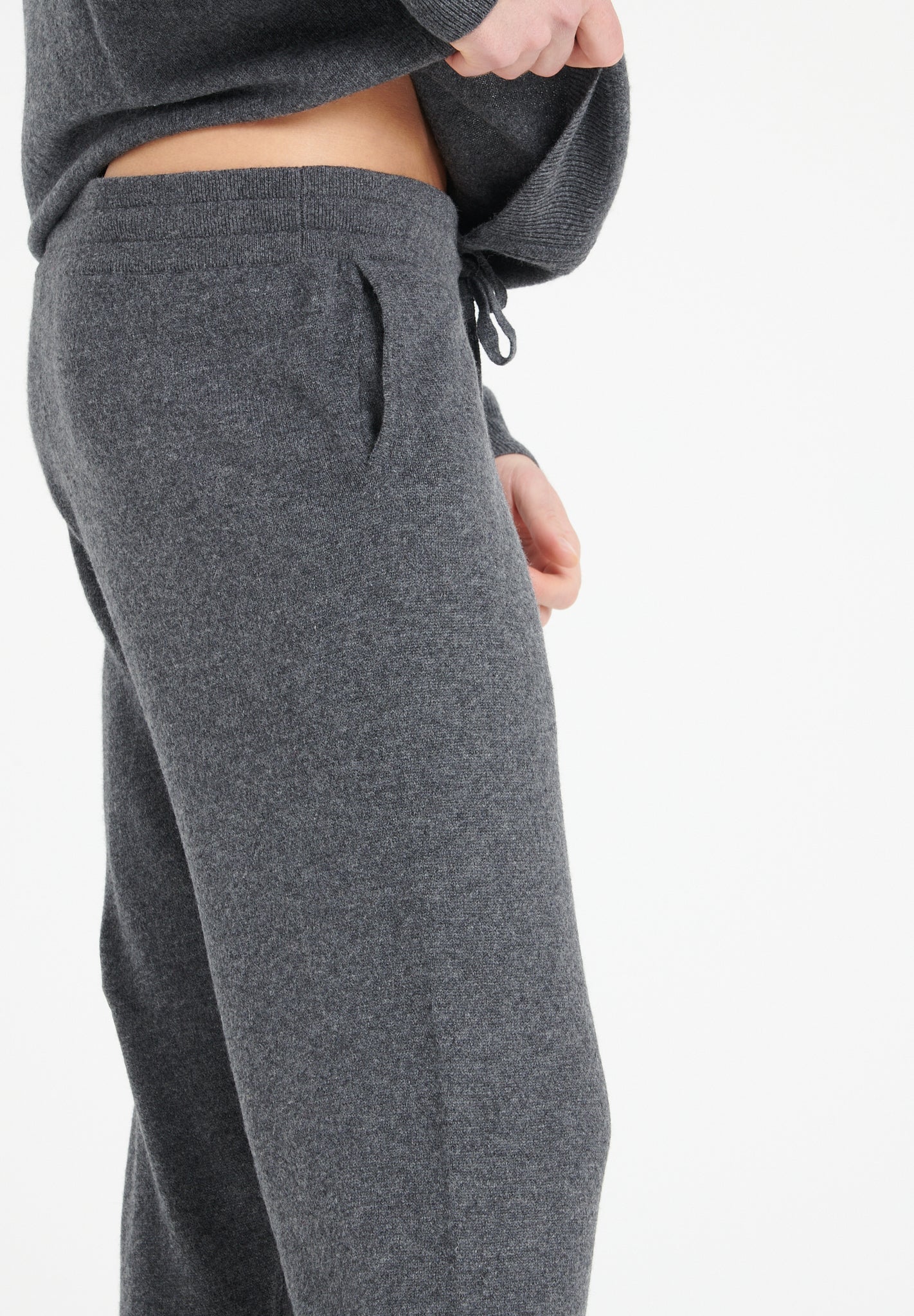 LUKE 7 Pantalon de survêtement gris anthracite